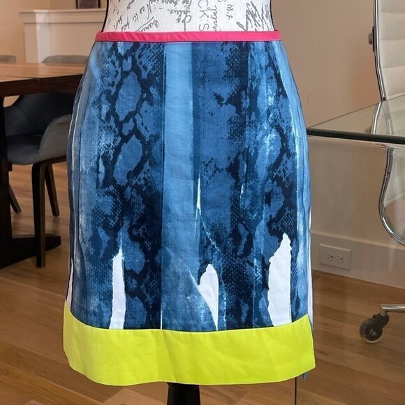Tahari Color blocking snakeskin skirt - 2 - Picture 1 of 12